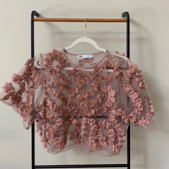 Zara Cropped Floral Top - Picture 1 of 4